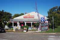 Potters_Place_Jeffreys_Bay_The_Gem